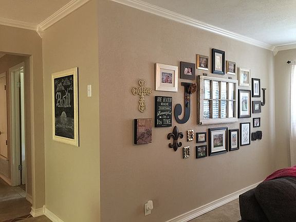 5th image of 305 E Hope Dr.