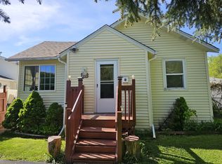311 S Channel Dr, Round Lake Beach, IL 60073
