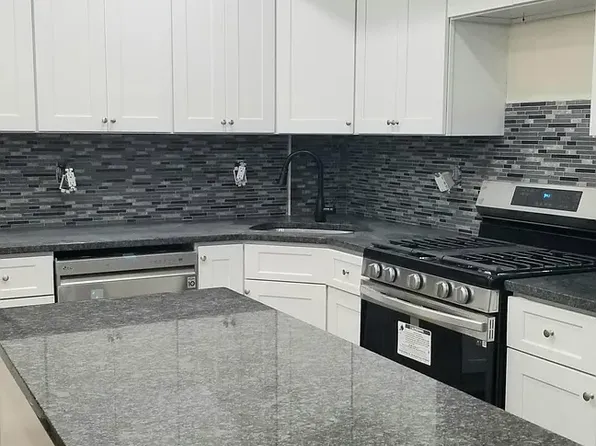 97 Wade Street image 18 of 20