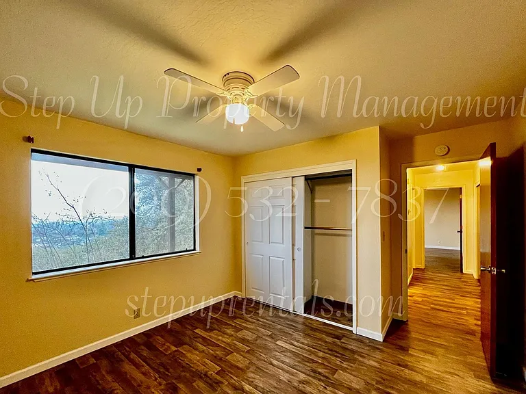537 E Bald Mountain Rd — Photo 16