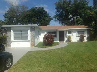 6411 Sherman St, Hollywood, FL 33024