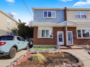 25 Church Ave, Staten Island, NY 10314