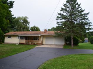 1818 N Eifert Rd, Holt, MI 48842