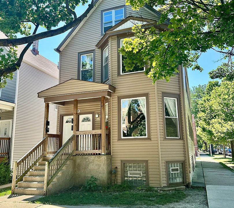 1st image of 3258 N Ridgeway Ave