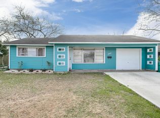 1114 Hector Ave, Pasadena, TX 77502