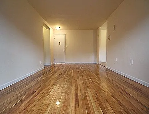 Rented by SW Queens Mezzanine | media 2