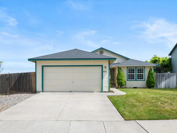 101 S Van Buren Ct, Kennewick, WA 99336