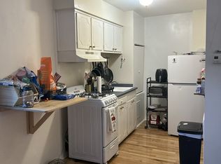 718 S 7th St #6, Philadelphia, PA 19147