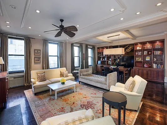 Sold by Sotheby's International Realty | media 3