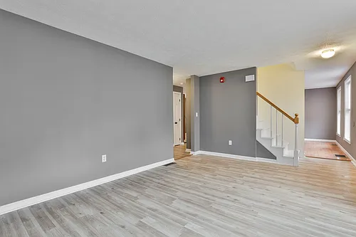 54 Vandora Dr Photo 1