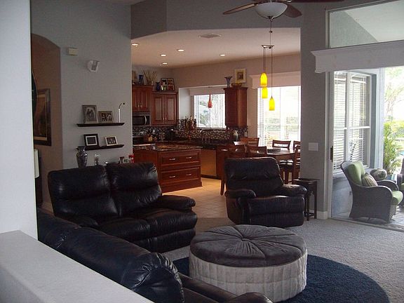 3rd image of 1529 Lake Parker Dr