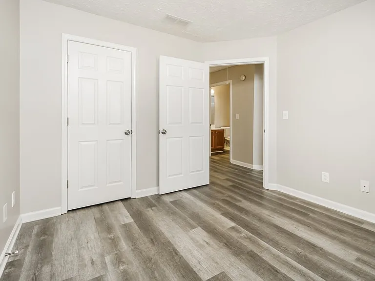 229 Clearwater Dr — Photo 14