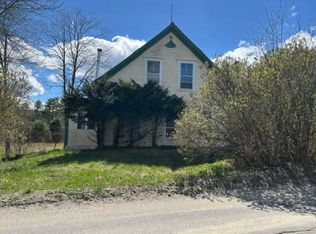 1129 Streeter Pond Rd, Sugar Hill, NH 03586