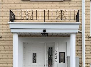 5025 N East River Rd, Norridge, IL 60706