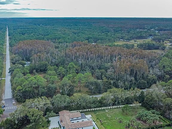 3rd image of 332 Ranch Rd