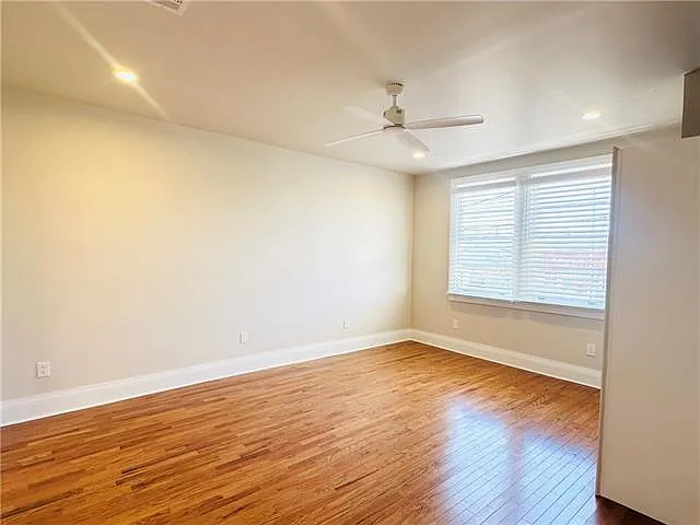 914 N Broad St — Photo 6