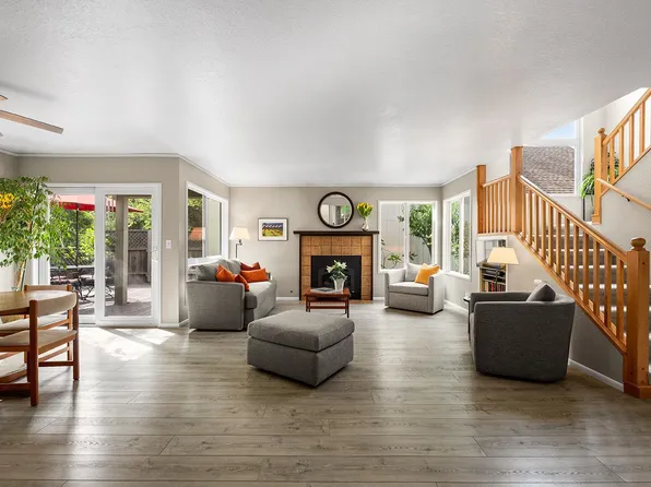 1312 Foothill Drive, Healdsburg, CA 95448