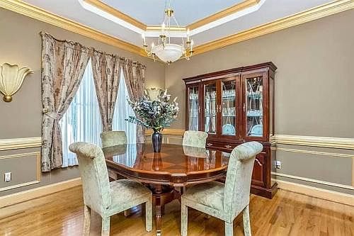 5th image of 65 Claire Dr SE