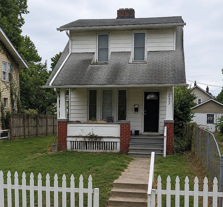 1st image of 233 Columbian Ave