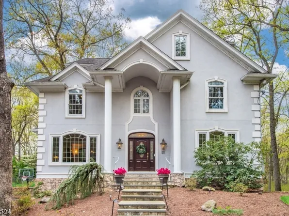 58 Pocono Rd, Mountain Lakes Boro, NJ 07046
