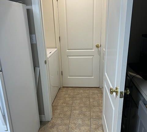 5th image of 616 S 27th St