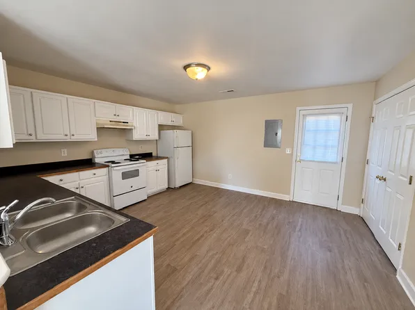 715 E Joyner St APT D, Gibsonville, NC 27249