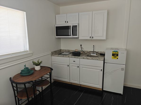 521 W Hoyt St #7