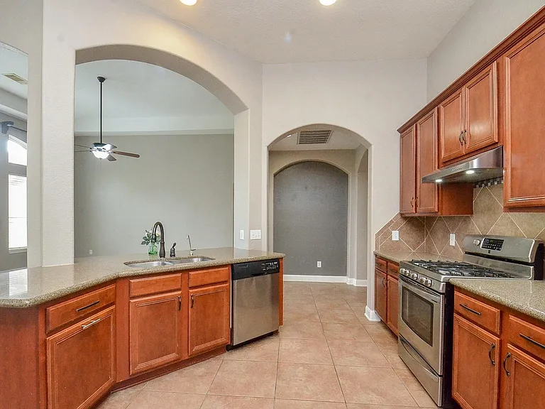 26202 Caper Meadow Ln — Photo 10