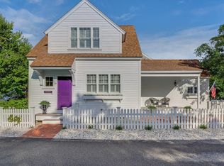 18 Cobblestone, Plymouth, MA 02360
