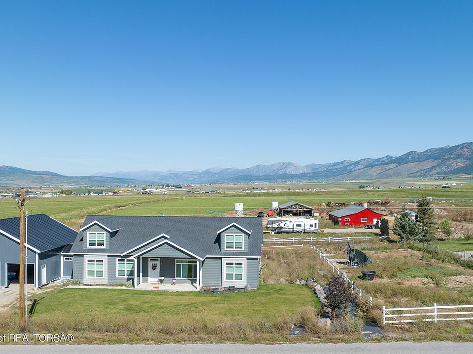 443 Clark Ln, Etna, WY 83118 MLS 231798 Zillow