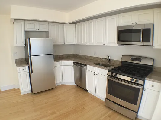 Rented by Newcastle Realty Services | media 9