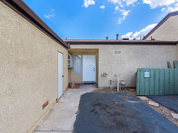 5th image of 674 Parkview Dr