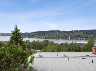 11243 SE 76th St, Newcastle, WA 98056