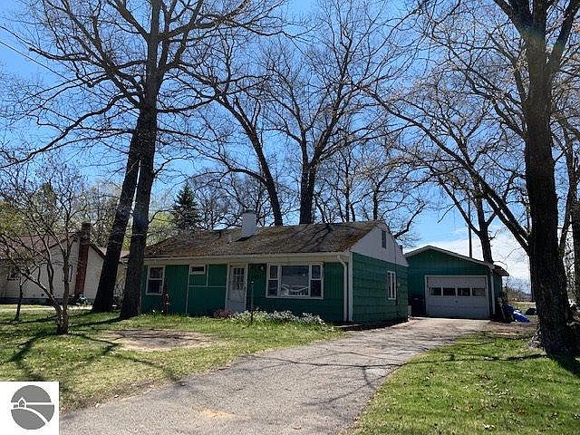 1st image of 1228 Hannah Ave