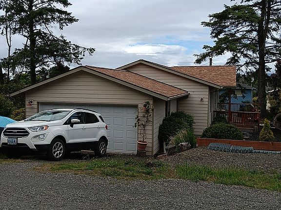 5th image of 158 NW 55th St