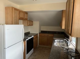 556 Jefferson St #10453016, Oshkosh, WI 54901