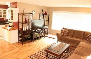 upstairs lvrm