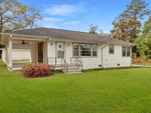 2518 20th Ave, Northport, AL 35476