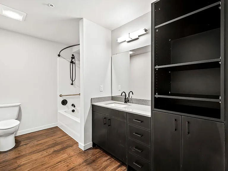 Niwa Apartments | Modern City Living in Queen Anne | Furnished Units & Move in Specials! — Photo 53