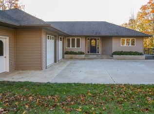 6584 Mount Vernon Hills Dr, Vanderbilt, MI 49795