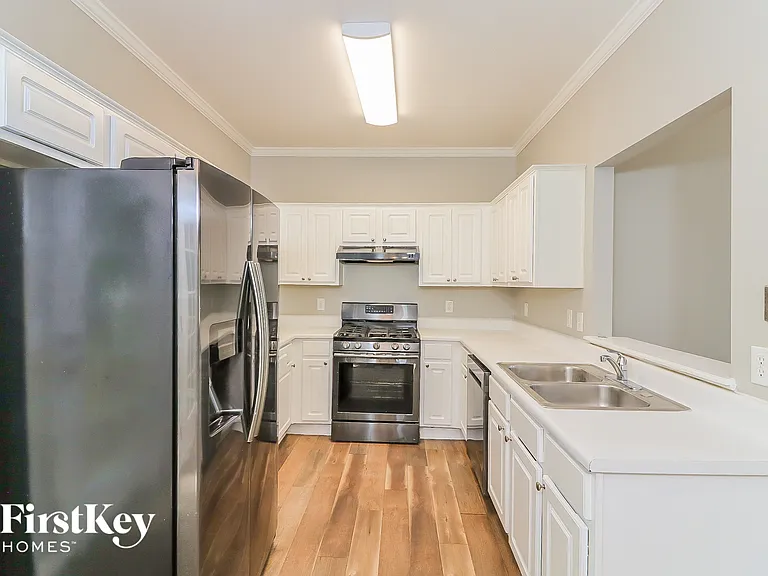 2630 Argo Dr SE — Photo 10