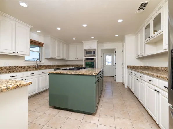 6634 Tim Donald Rd, Justin, TX 76247