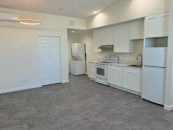 505 N 40th Ave #11, Phoenix, AZ 85009