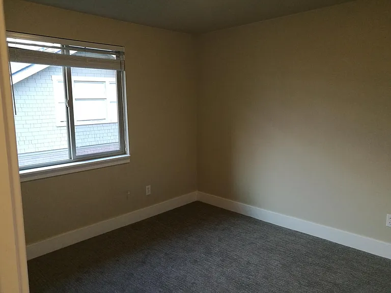936 S Lincoln St — Photo 10