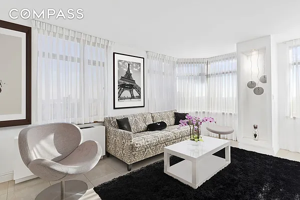 Rented by Compass | media 17