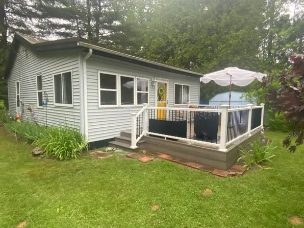 7822 3rd St, Forestville, MI 48434
