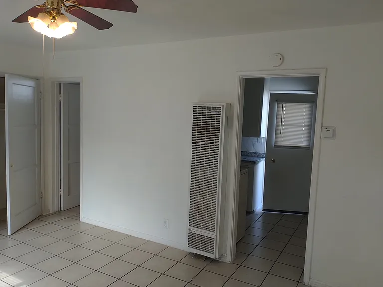313 Sinclair Ave #A — Photo 14