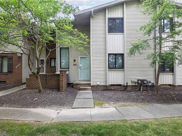 11515 Pearl Rd #B202, Strongsville, OH 44136