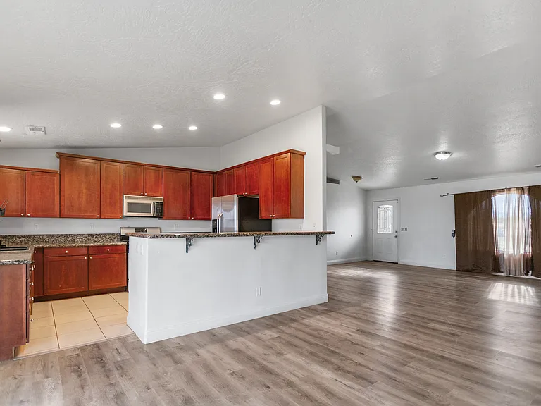 11375 Sunny Vista Rd — Photo 9