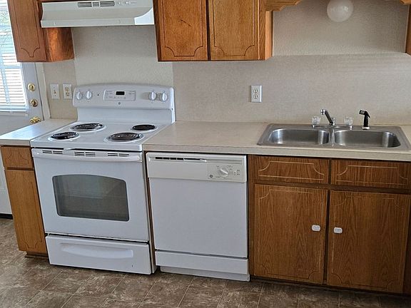 5th image of 1101 Shanarae Cir #D